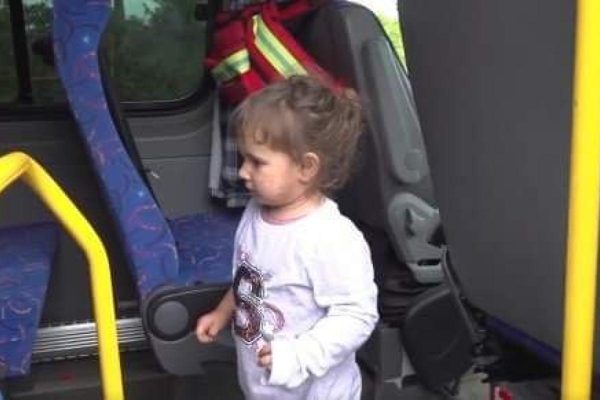 З Лисичанська вдалося евакуювати ще 13 людей. Троє з них - діти