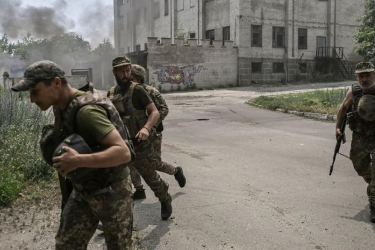 "Лисичанськ наш": політолог розповів про захист міста "Лисичанськ наш": політолог розповів про захист міста