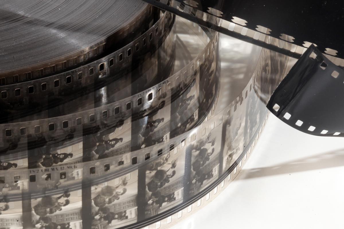 "Почне нудити вже на другому абзаці": журналіст оприлюднив сценарій фільму про бойовика з ДНР, який серйозно почали знімати в РФ "Почне нудити вже на другому абзаці": журналіст оприлюднив сценарій фільму про бойовика з ДНР, який серйозно почали знімати в РФ