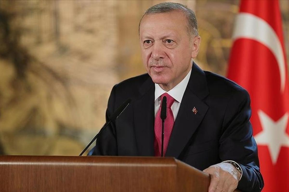 Эрдоган объявил, что пойдет на президентские выборы в 2023 году Эрдоган объявил, что пойдет на президентские выборы в 2023 году