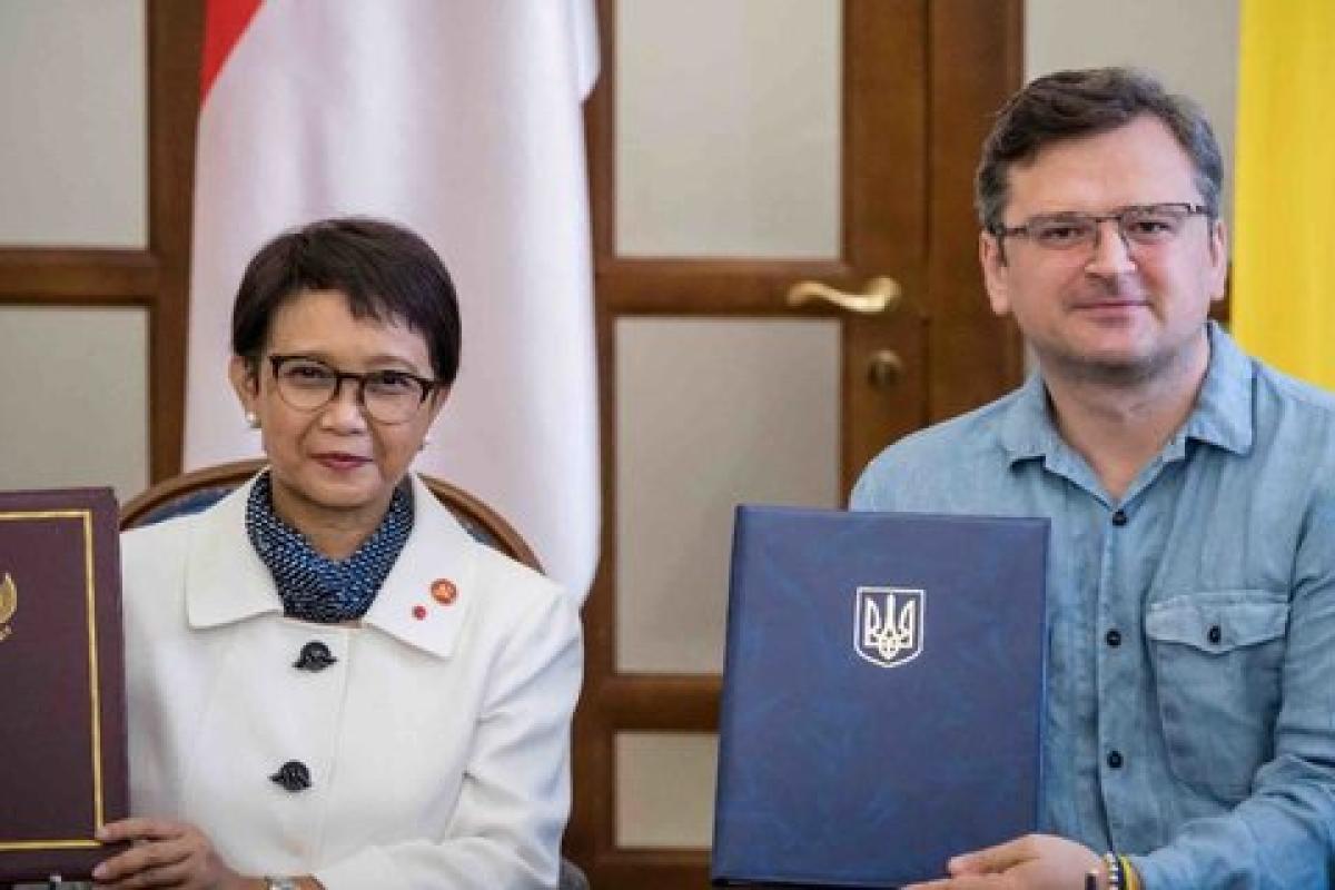 Украина и Индонезия подписали соглашение о безвизовом режиме