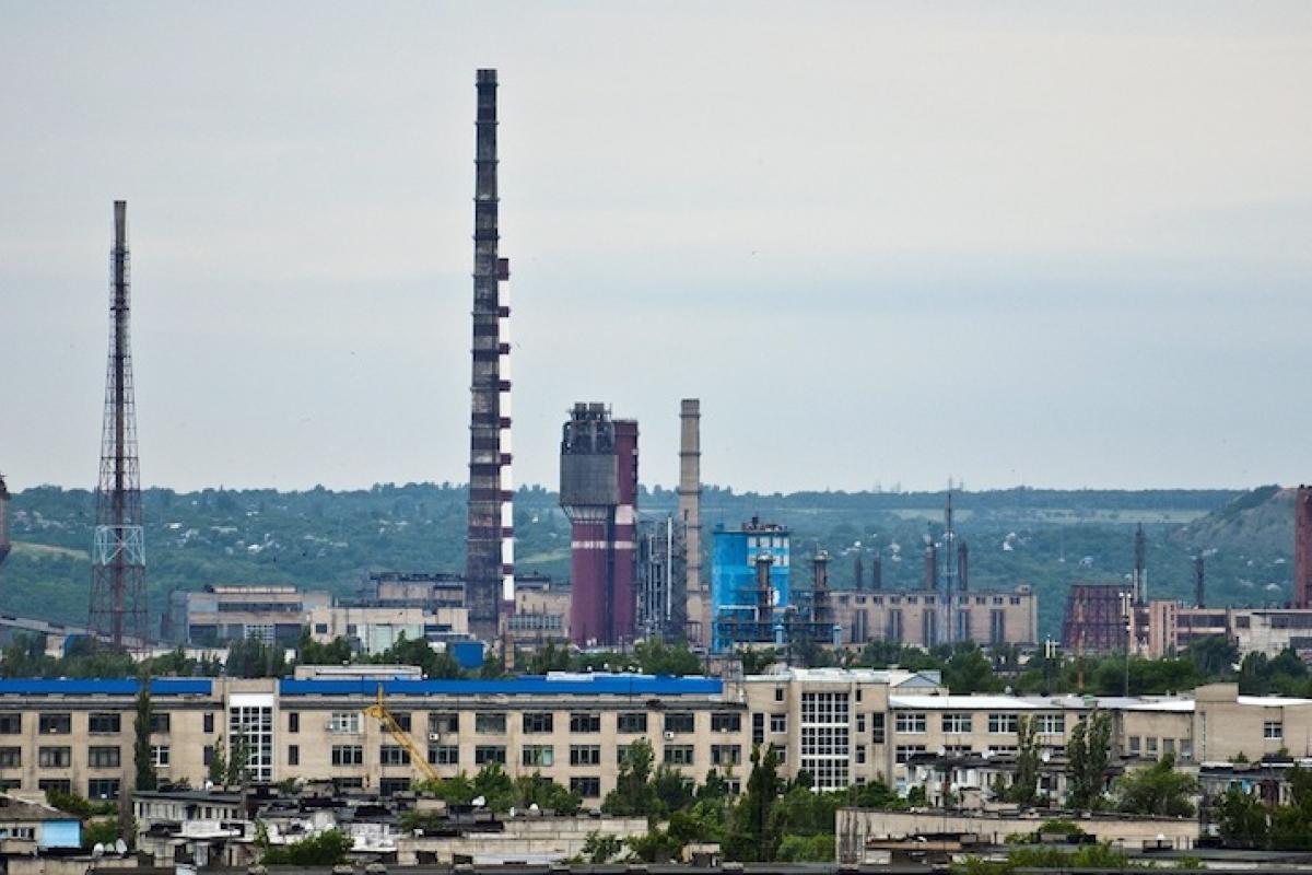 У бомбосховищах Сєвєродонецького "Азоту" залишаються 568 людей, серед яких 38 дітей, - Гайдай