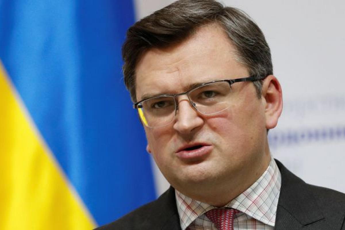 Кулеба рассказал, сколько россиян обратились за визой для въезда в Украину Кулеба рассказал, сколько россиян обратились за визой для въезда в Украину