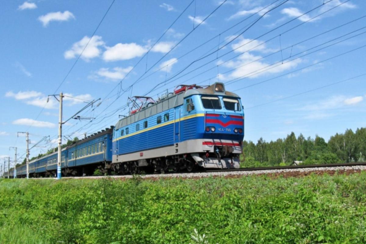 "Укрзалізниця" попередила про затримку кількох поїздів: у чому причина "Укрзалізниця" попередила про затримку кількох поїздів: у чому причина