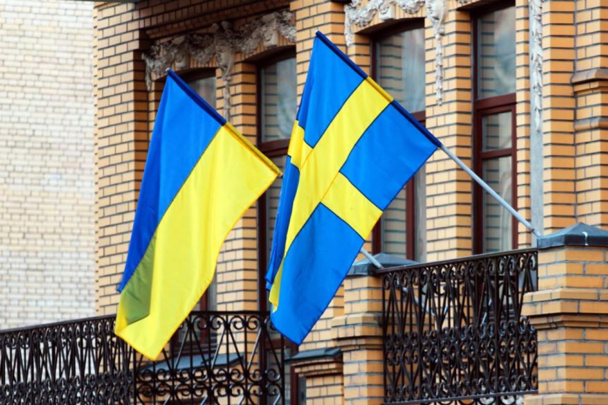 Швеция объявит о дополнительном пакете помощи Украине Швеция объявит о дополнительном пакете помощи Украине