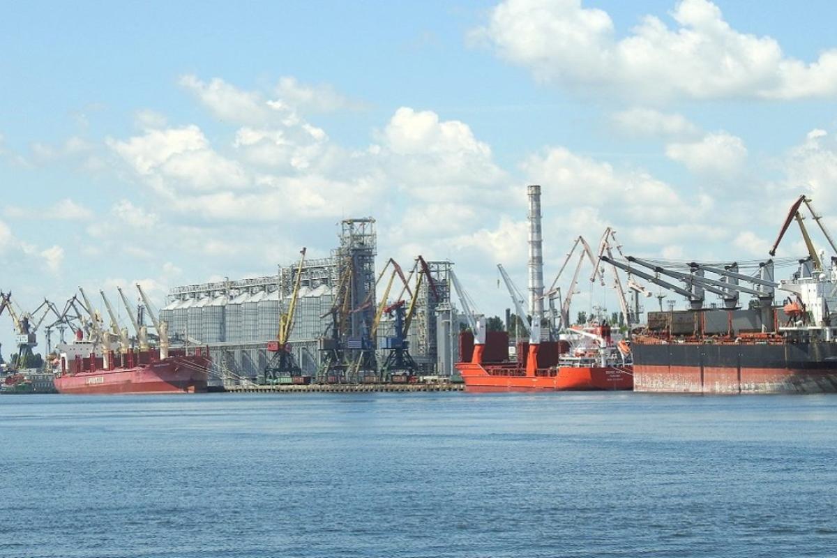 К "зерновому коридору" может быть присоединен порт Николаева К "зерновому коридору" может быть присоединен порт Николаева