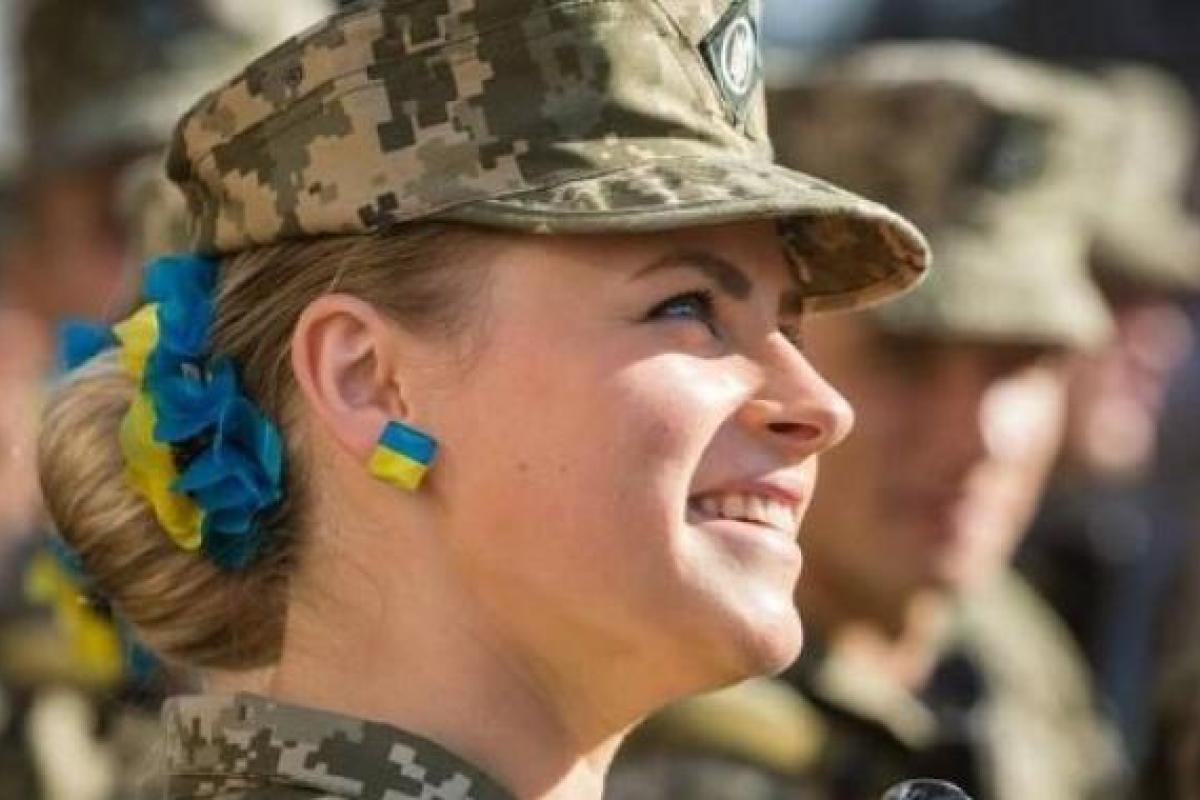 Смогут ли женщины выезжать за границу с 1 октября, - ответ Минобороны