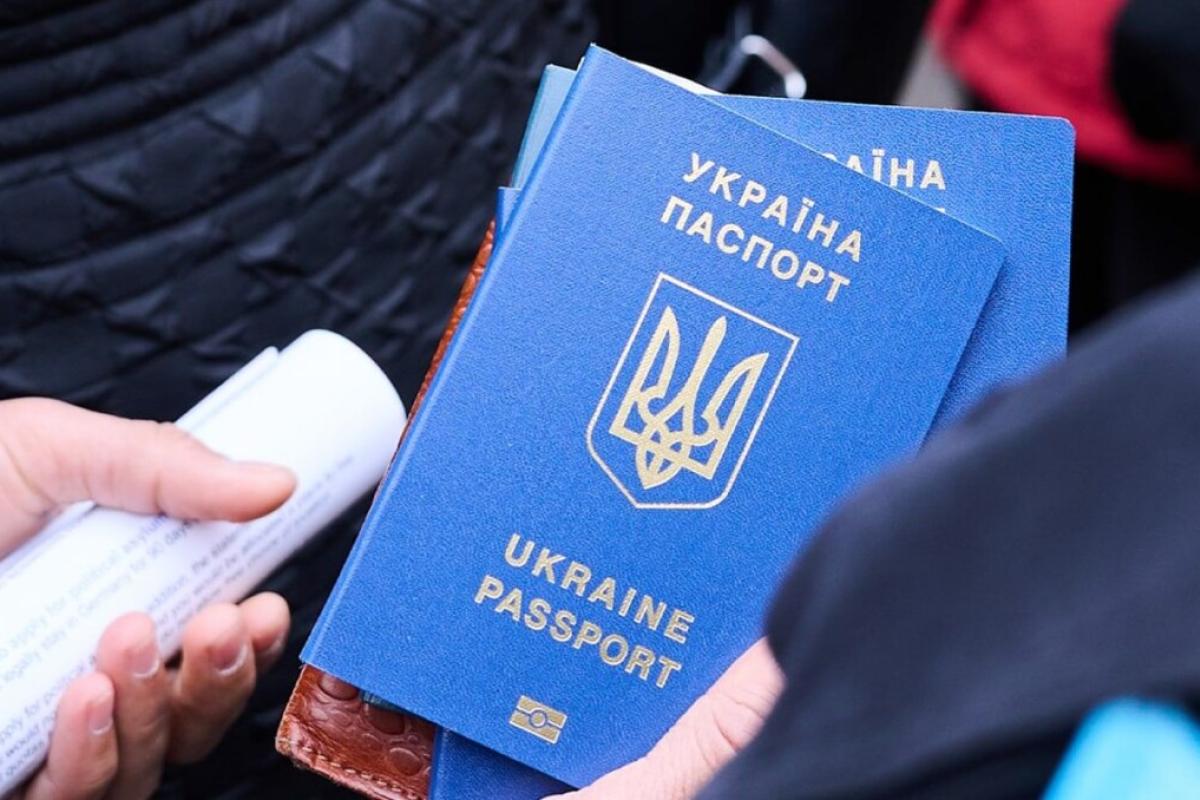 В РФ заговорили о введении виз для украинцев В РФ заговорили о введении виз для украинцев