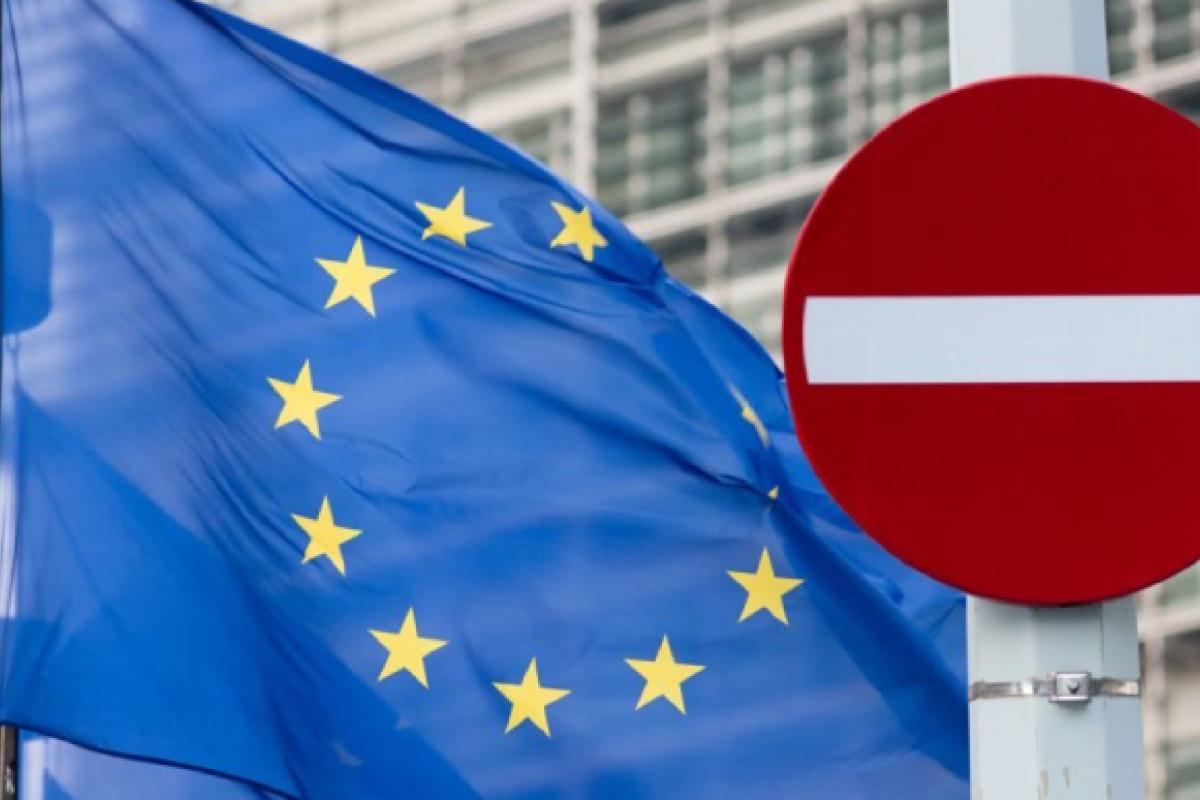 ЄС розгляне запровадження нового пакету санкцій проти РФ ЄС розгляне запровадження нового пакету санкцій проти РФ