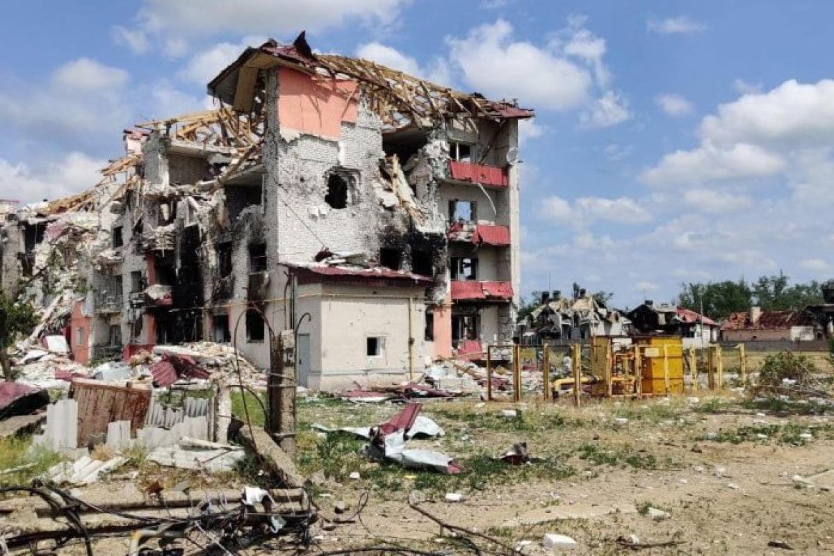 Захватчики продолжают "зачищать" Лисичанск, в городе беспредел, - соцсети