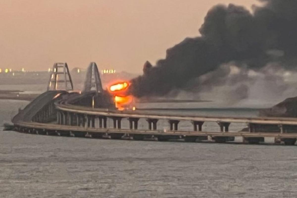 Взрыв на Крымском мосту - фиксация окончательного перелома в войне, РФ войну проиграла, - политолог
