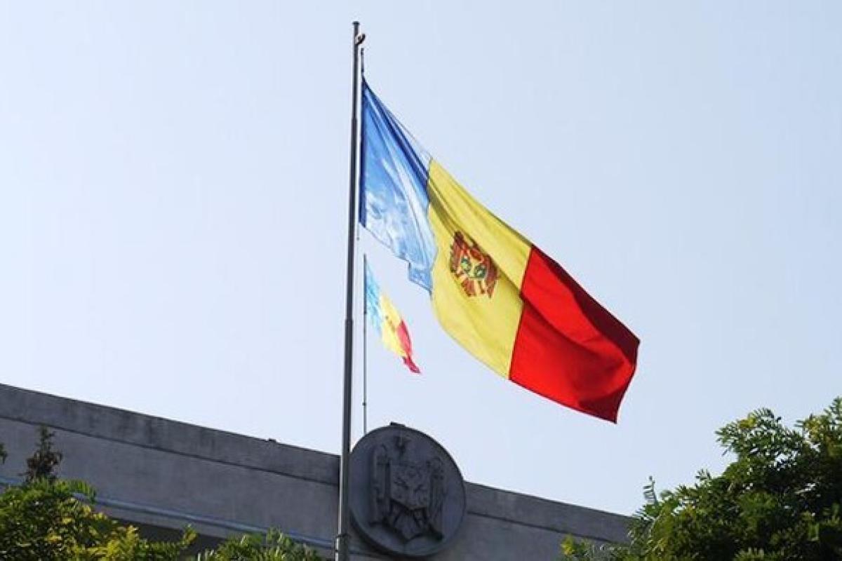 Молдова має намір продовжити режим надзвичайного стану, запроваджений через війну в Україні Молдова має намір продовжити режим надзвичайного стану, запроваджений через війну в Україні