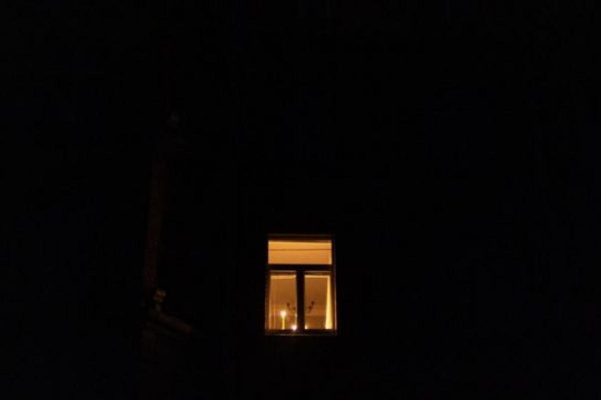 У Лисичанську та Рубіжному так само: у мережі показали, як виглядає нічний Сєвєродонецьк У Лисичанську та Рубіжному так само: у мережі показали, як виглядає нічний Сєвєродонецьк
