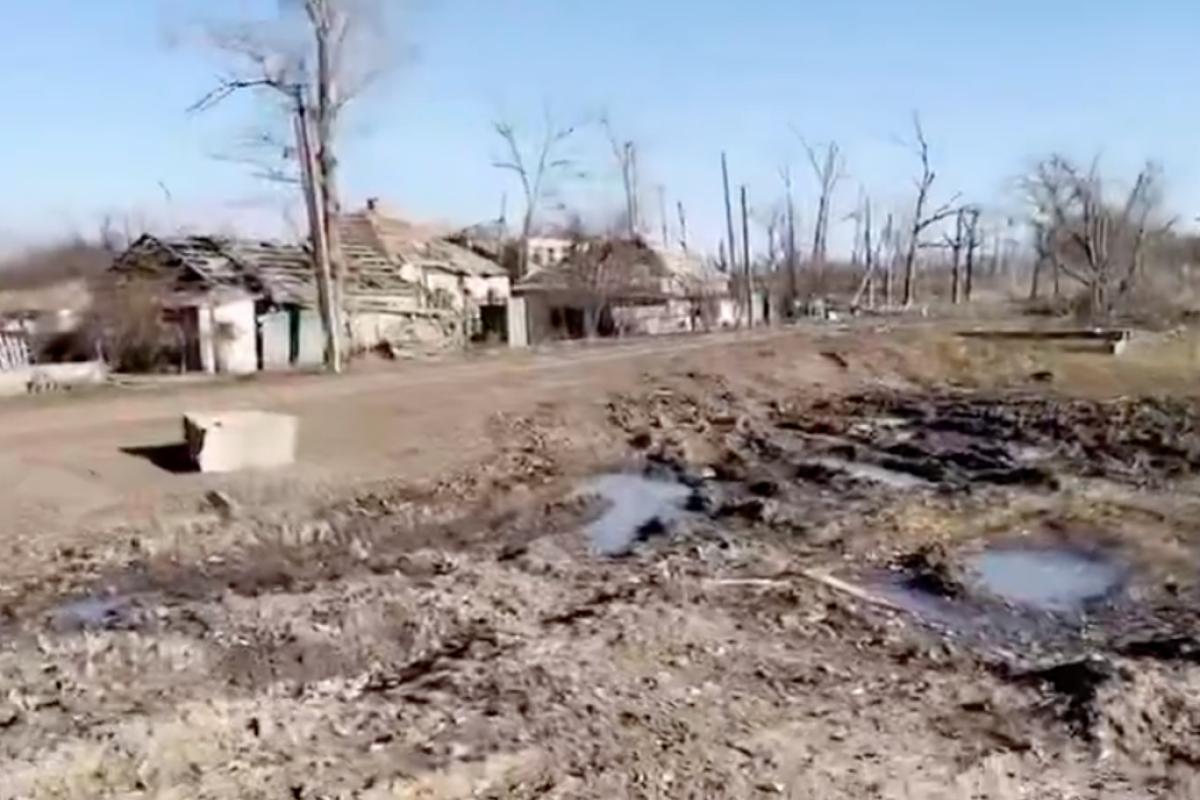 В Минобороны официально подтвердили освобождение еще одного населенного пункта на Луганщине В Минобороны официально подтвердили освобождение еще одного населенного пункта на Луганщине