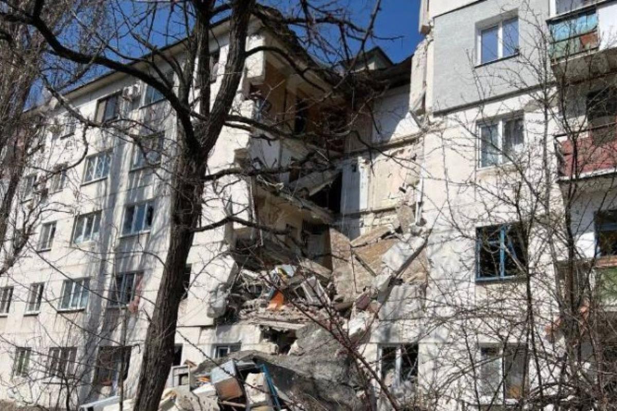 Оккупанты всерьез взялись за "маневренный фонд" жилья в Рубежном Оккупанты всерьез взялись за "маневренный фонд" жилья в Рубежном