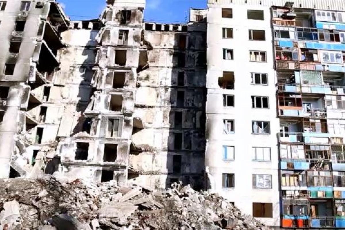 Нове випробування для мешканців та "дуже гучно": що відбувається в Лисичанську зараз Нове випробування для мешканців та "дуже гучно": що відбувається в Лисичанську зараз
