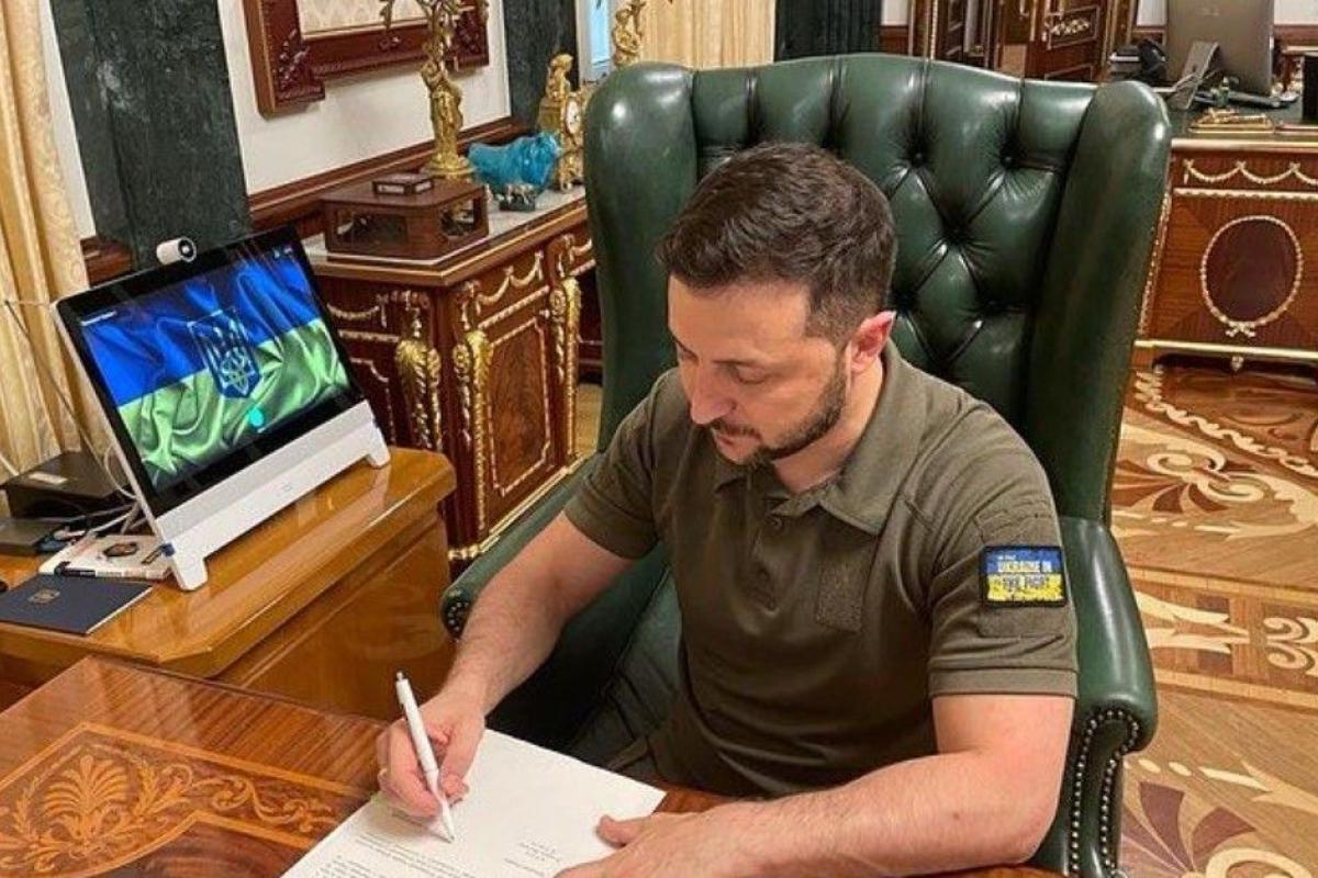 Зеленський підписав закон про ліквідацію ОАСК Зеленський підписав закон про ліквідацію ОАСК