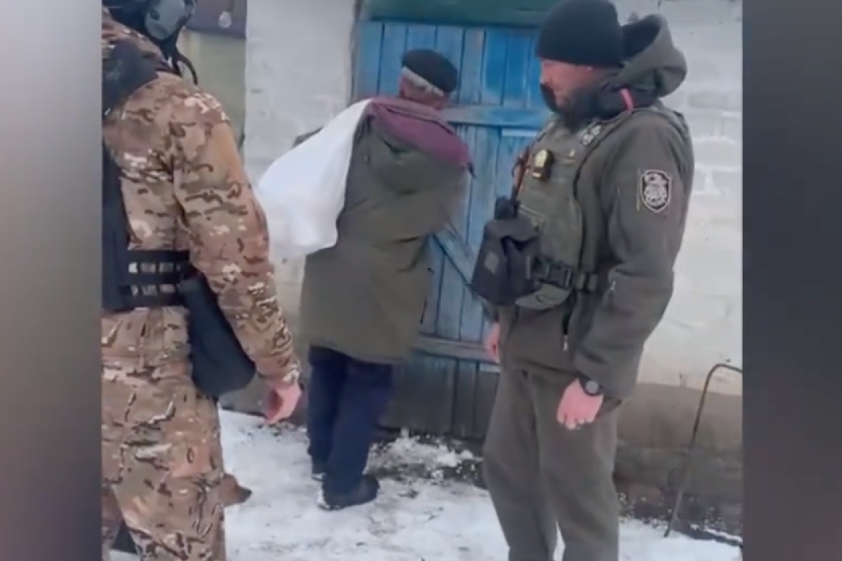 Зі звільненого села на Луганщині евакуювали 72-річного чоловіка