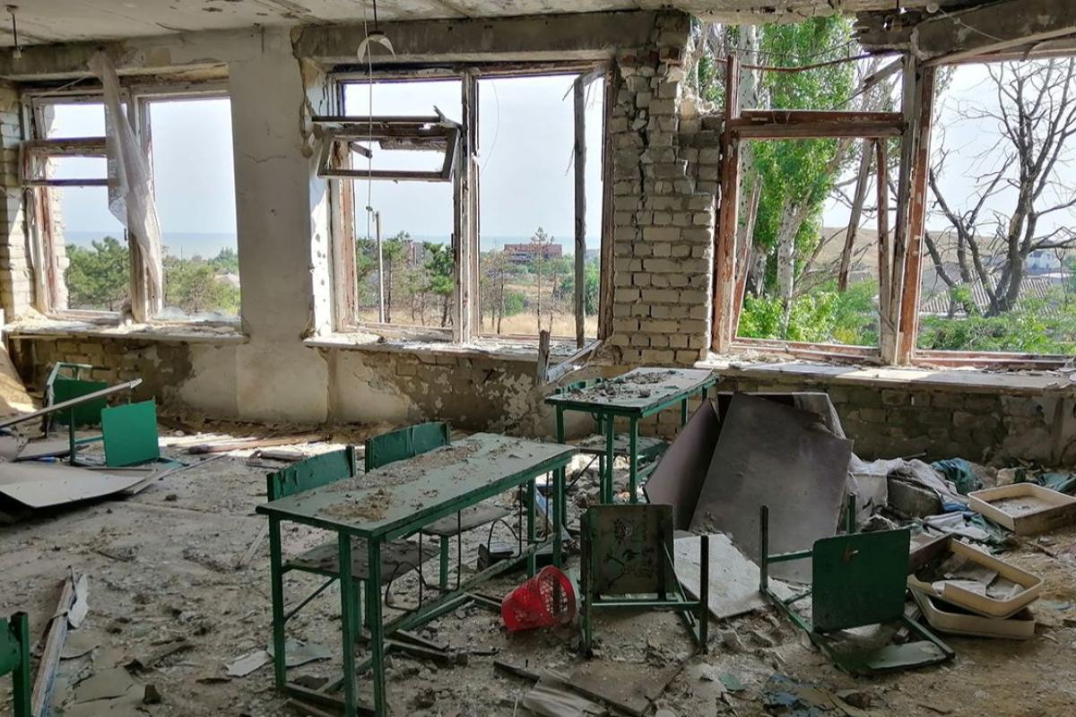 Деньги на зарплаты просят у "волонтеров": особенности "учебного процесса" в Лисичанске Деньги на зарплаты просят у "волонтеров": особенности "учебного процесса" в Лисичанске