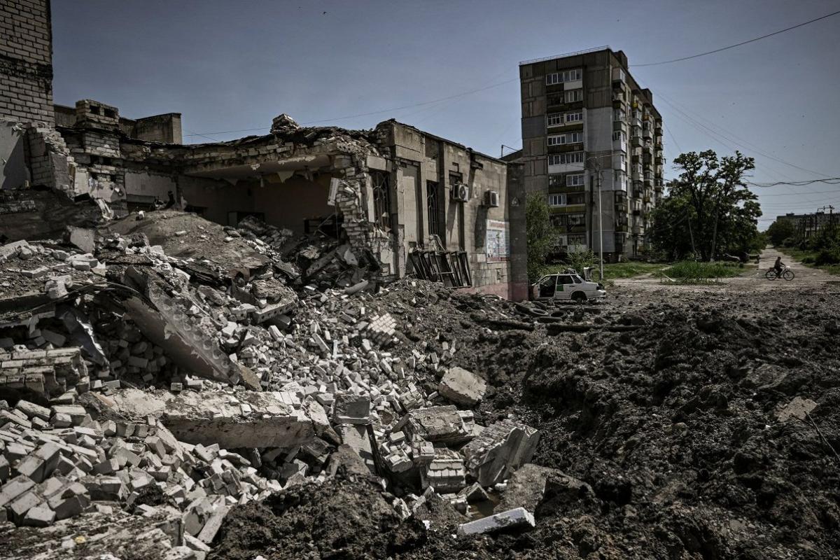 Таксі за 300 рублів або автобус раз на годину: мешканець Лисичанська, який виїхав з міста, розповів про обстановку