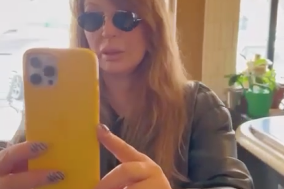 У готелі Одеси жінка влаштувала скандал з персоналом через українську мову: карма наздогнала швидко