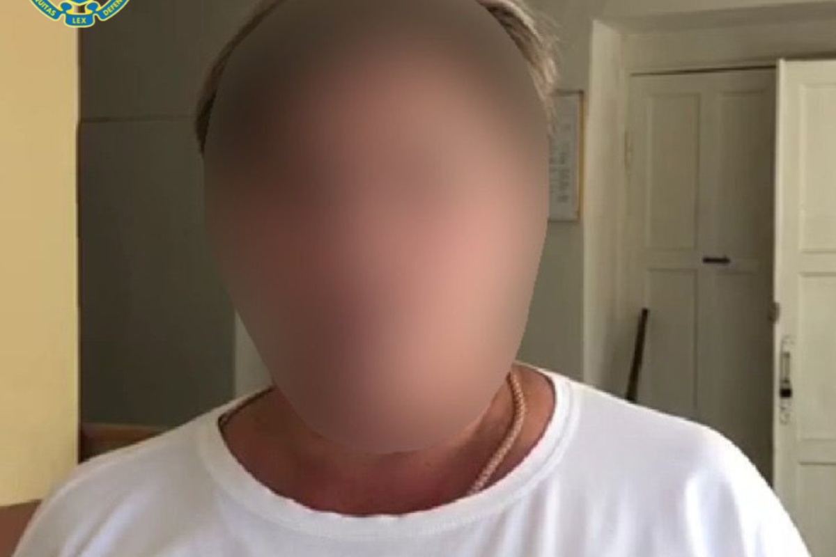 Викрито "директора школи", яка впроваджує російські стандарти освіти на Луганщині Викрито "директора школи", яка впроваджує російські стандарти освіти на Луганщині