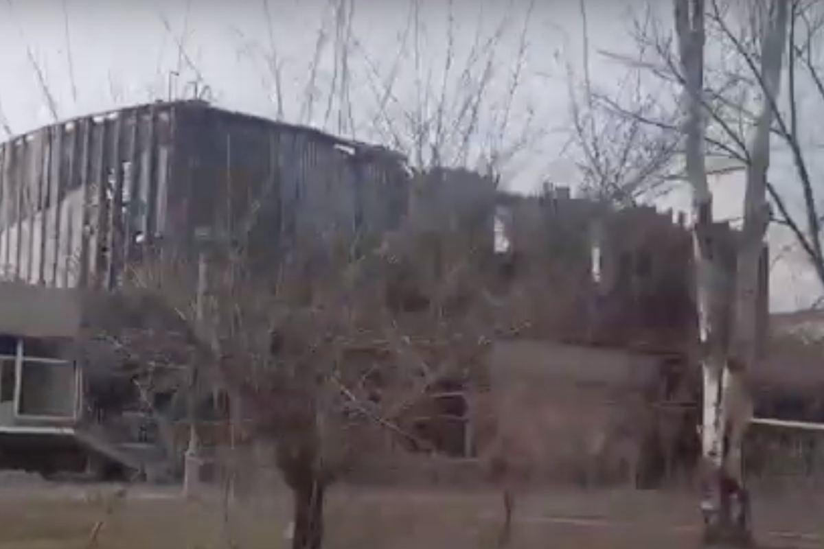 Поездка по Северодонецку: как выглядят известные места города сейчас (видео) Поездка по Северодонецку: как выглядят известные места города сейчас (видео)