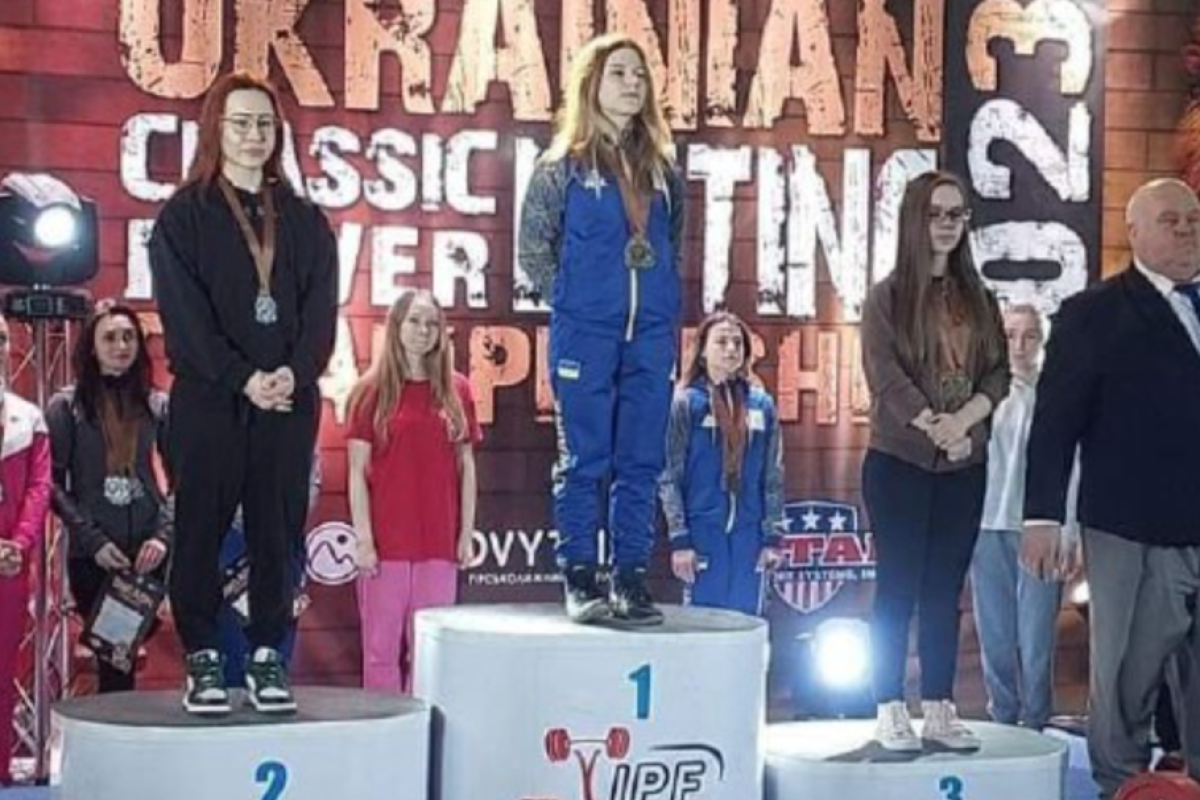 Пауерліфтери з Луганщини вибороли срібло та бронзу на чемпіонаті України Пауерліфтери з Луганщини вибороли срібло та бронзу на чемпіонаті України
