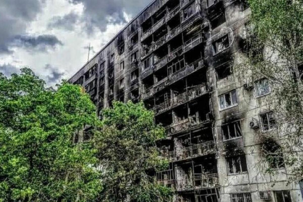 "Будь-який злодюга-гастролер може так": "оголошення" про розкриття квартир у Сєвєродонецьку викликають питання "Будь-який злодюга-гастролер може так": "оголошення" про розкриття квартир у Сєвєродонецьку викликають питання