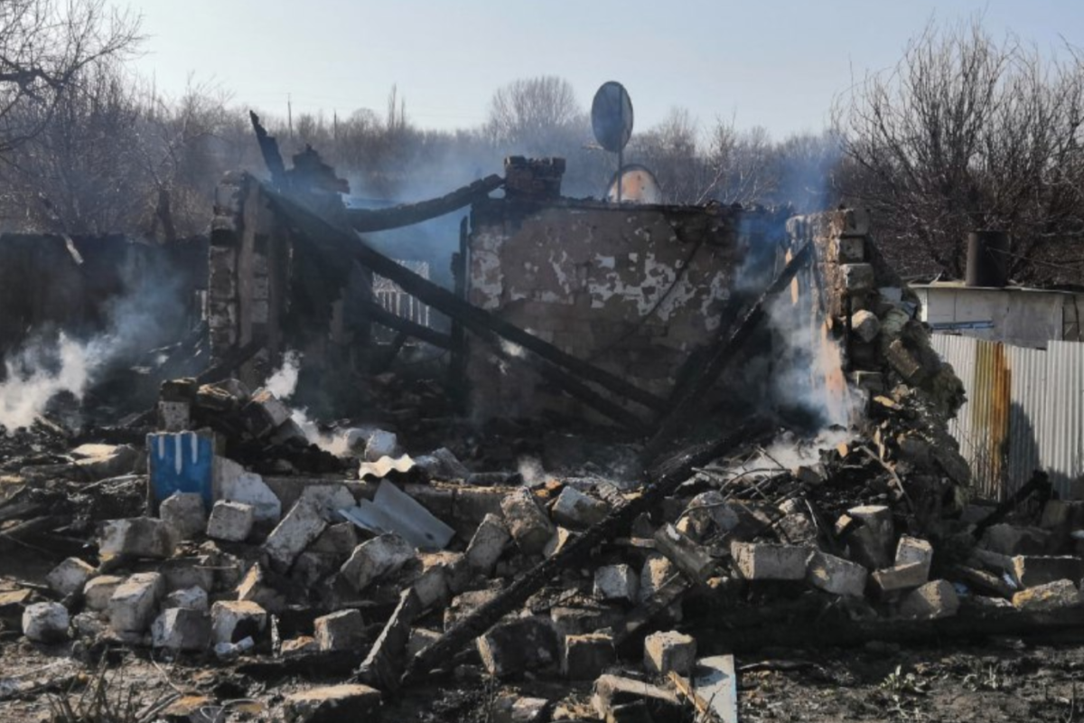 Россияне обстреляли прифронтовое село на Луганщине, погибли двое молодых людей