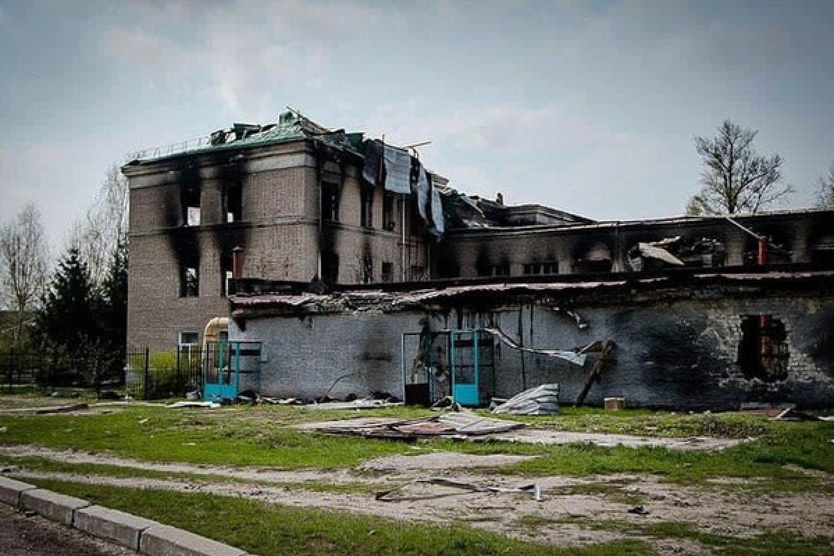 "Сейчас в городе ад": что известно о ситуации в Кременной "Сейчас в городе ад": что известно о ситуации в Кременной