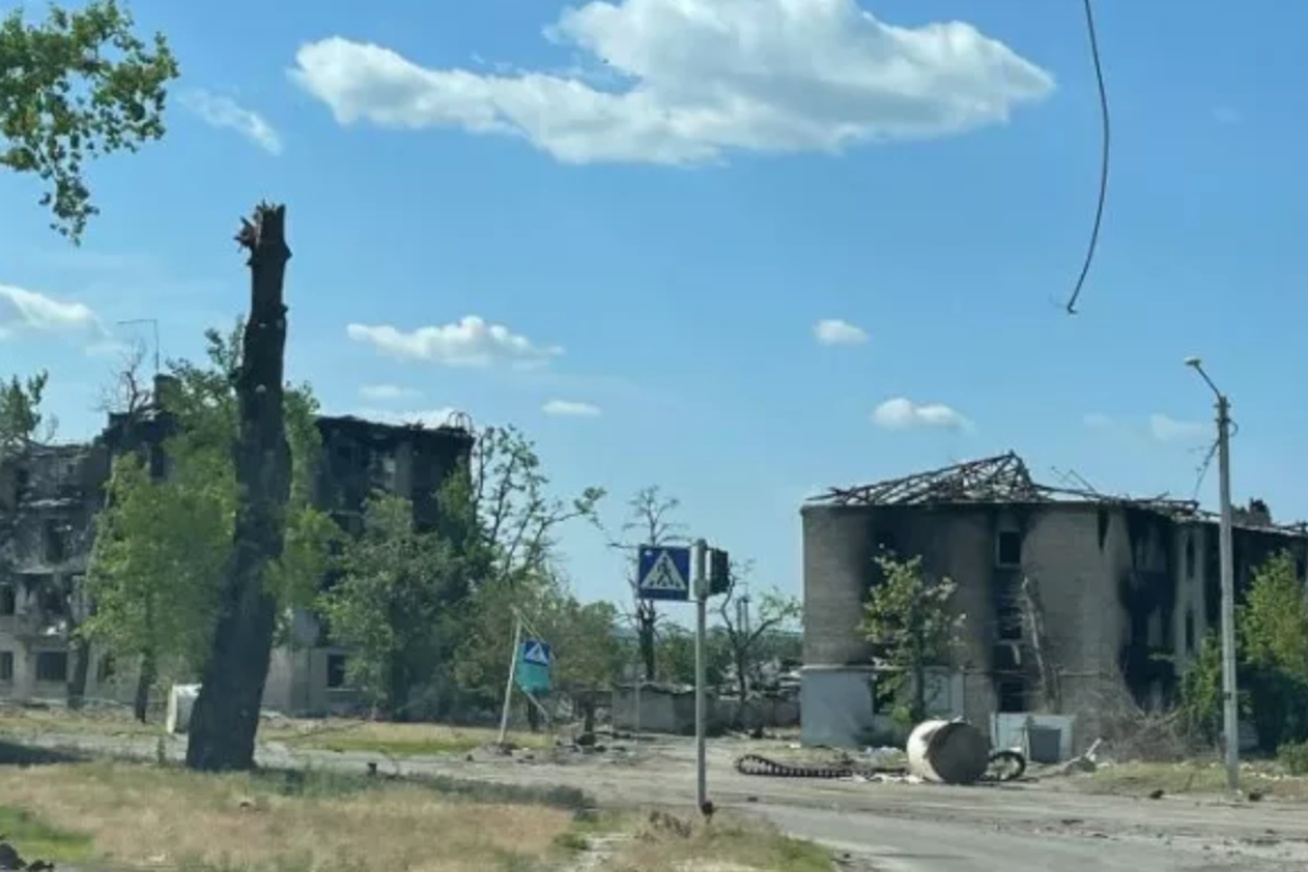 Вночі у Рубіжному чули автоматні черги, - соцмережі