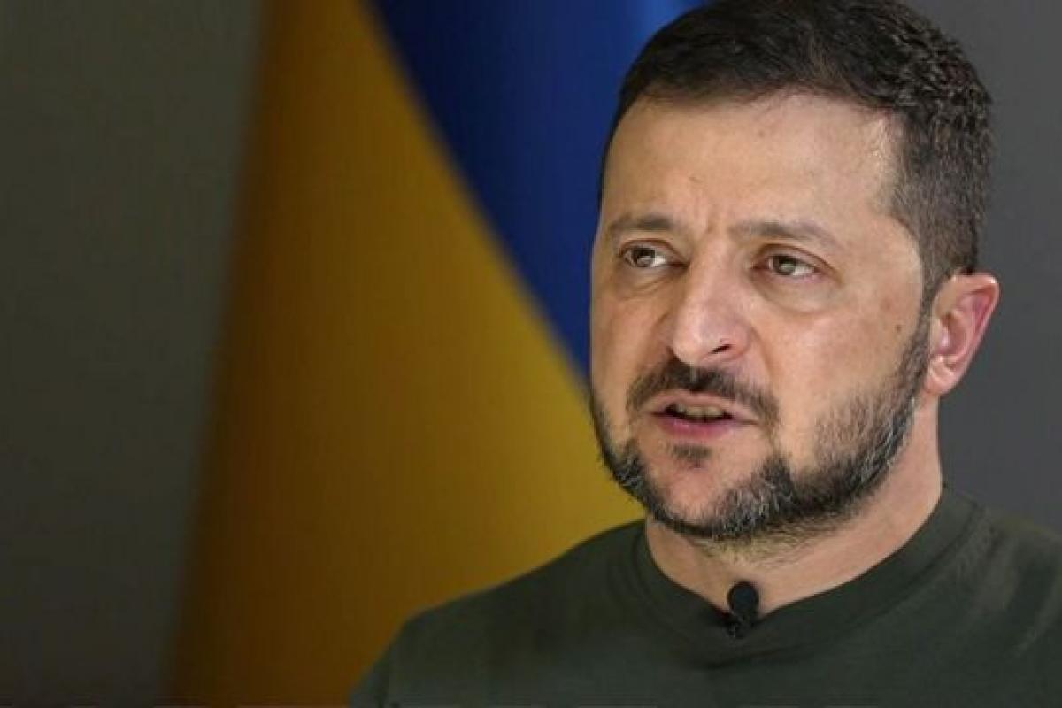 Зеленский ответил, пойдет ли на второй срок, если выборы президента состоятся в 2024 году Зеленский ответил, пойдет ли на второй срок, если выборы президента состоятся в 2024 году