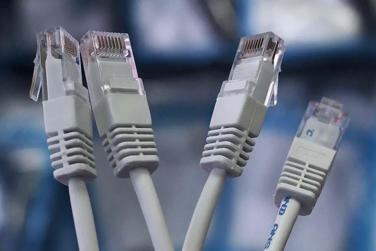 "Это очень дорого": сколько стоит подключение к интернету в оккупированном Северодонецке "Это очень дорого": сколько стоит подключение к интернету в оккупированном Северодонецке