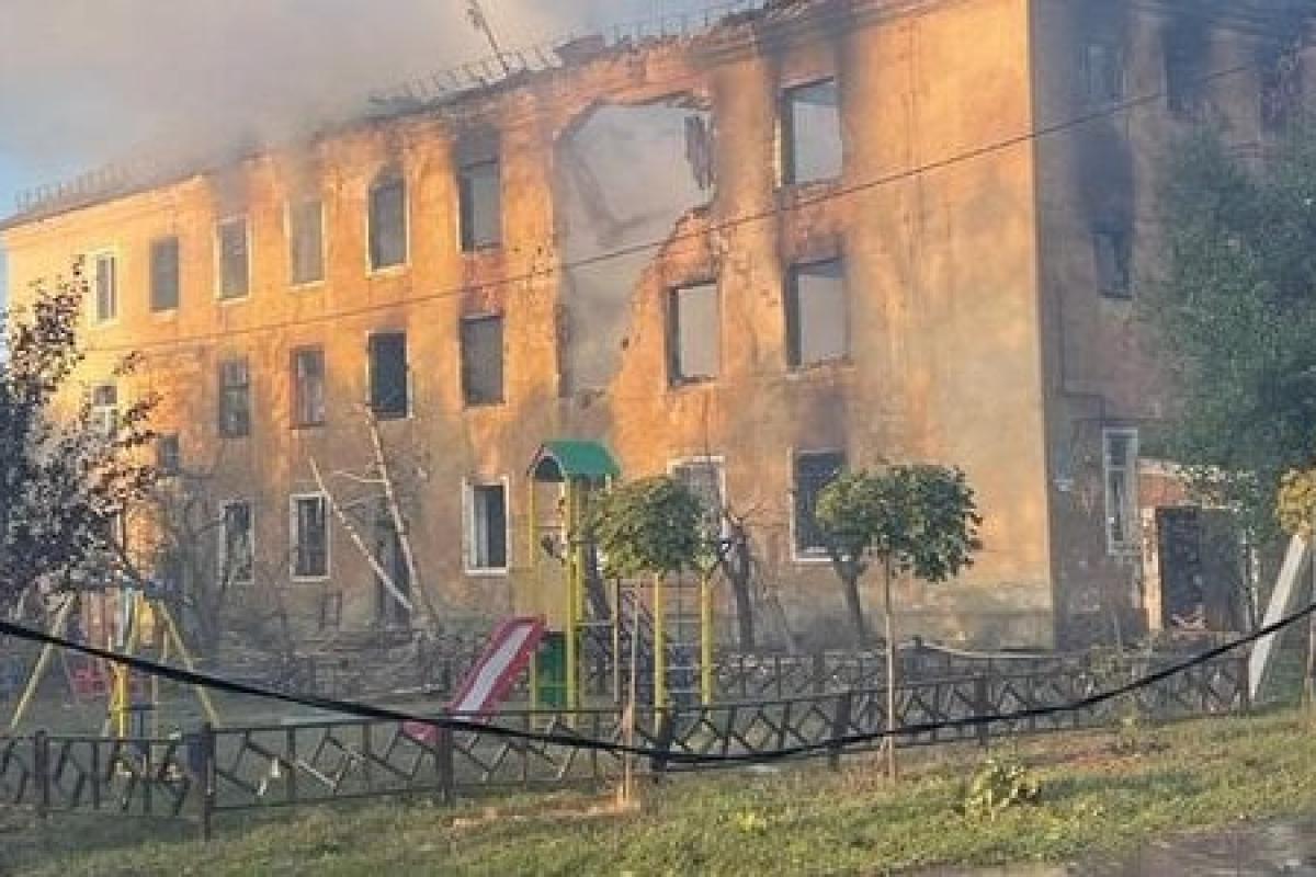 Россияне нанесли удар по домам в Курахово Донецкой области, есть пострадавшие