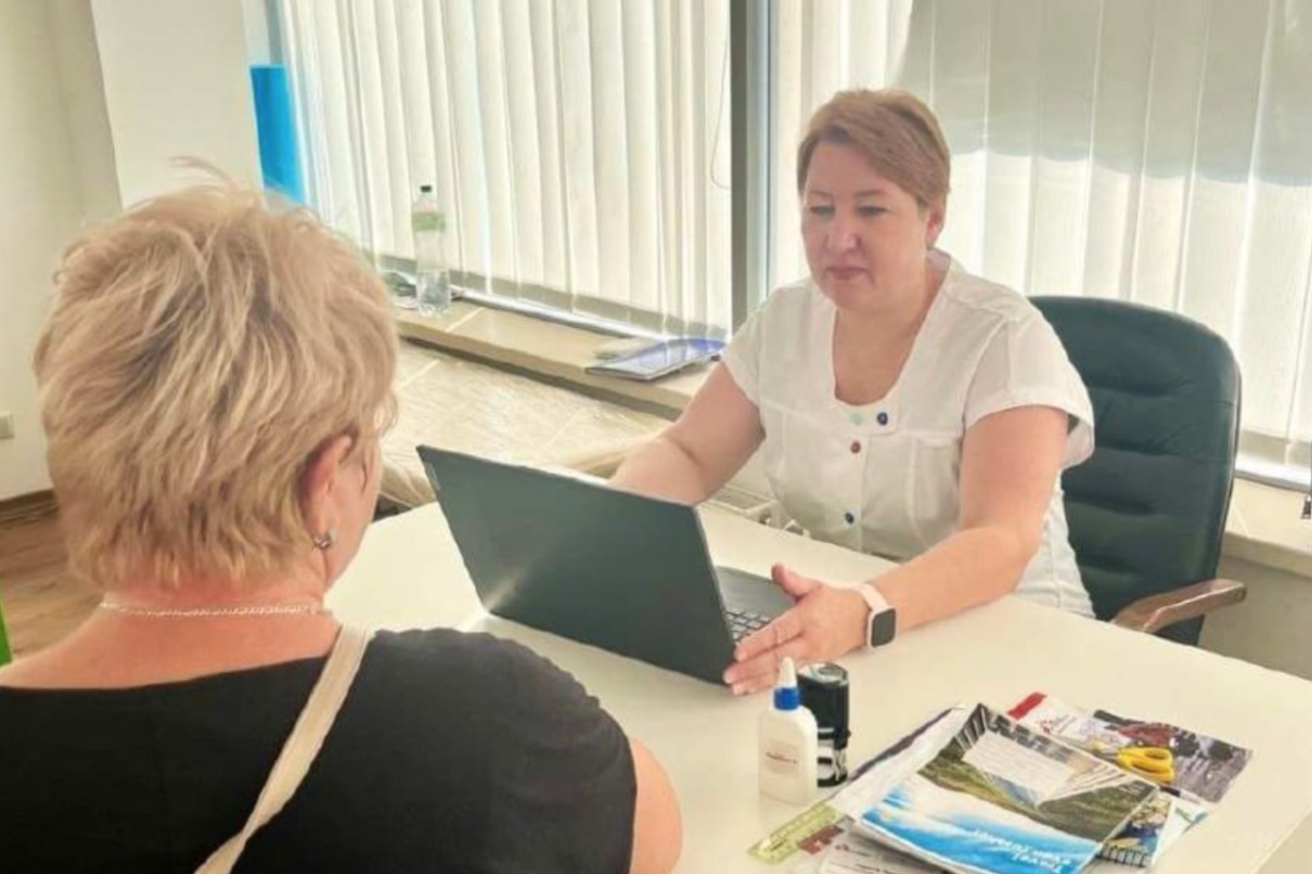 ВПО з Луганщини можуть звернутися до медиків у хабі Вінниці: які фахівці ведуть прийом