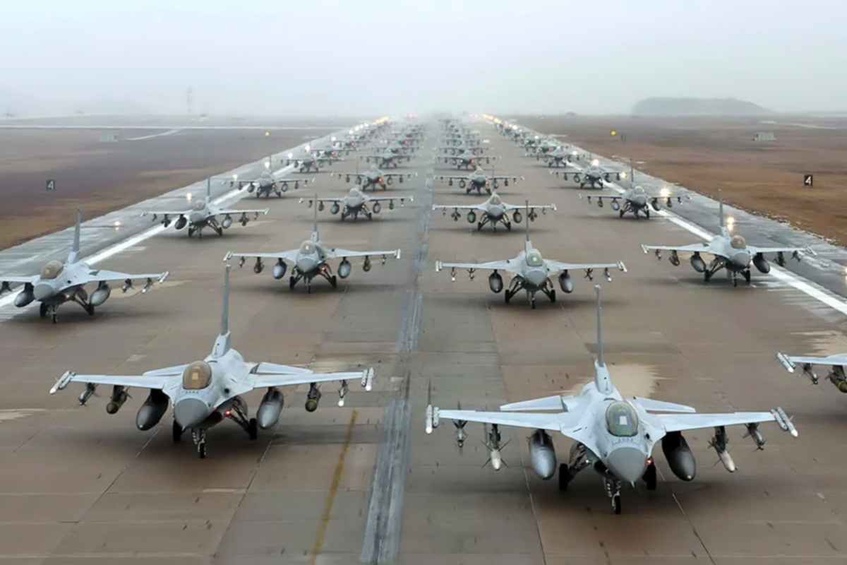 Україна отримає F-16 вже у лютому?: У Повітряних силах дали відповідь Україна отримає F-16 вже у лютому?: У Повітряних силах дали відповідь