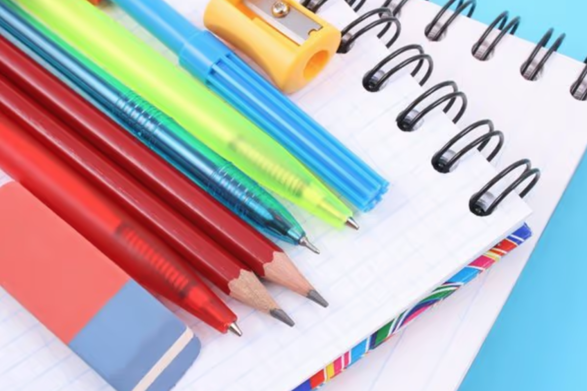 "Це верх цинізму": які щоденники видали дітям Сєвєродонецька окупанти "Це верх цинізму": які щоденники видали дітям Сєвєродонецька окупанти