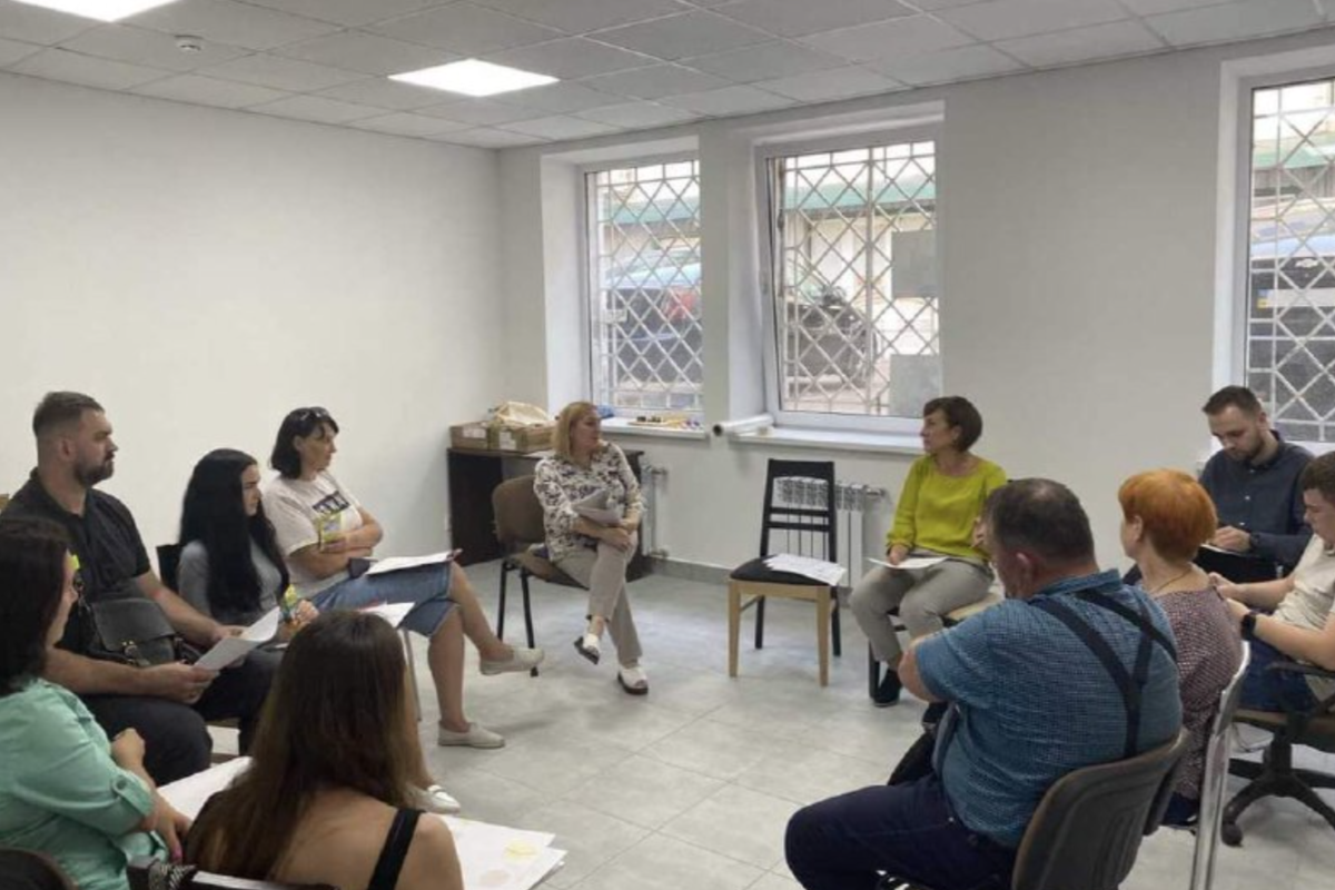 ВПО з Луганщини можуть отримати безкоштовну психологічну допомогу у Рівному: подробиці ВПО з Луганщини можуть отримати безкоштовну психологічну допомогу у Рівному: подробиці