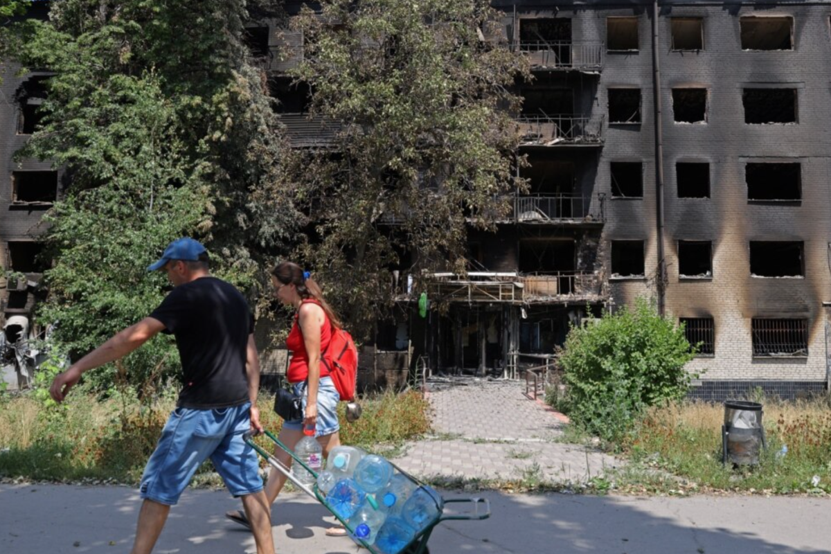 Не буде світла, тепла та вода під питанням: як проходить "відновлення" Лисичанська