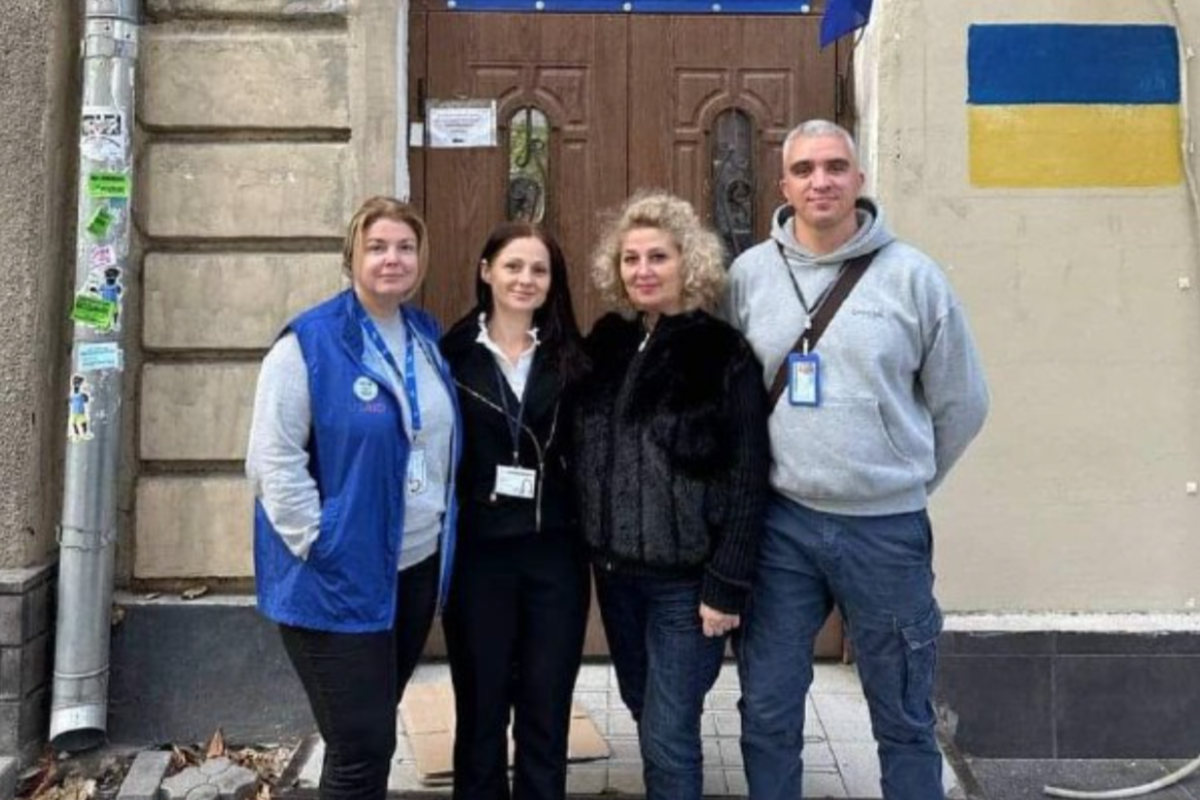 ВПО з Луганської області в хабі Одеси приймають психологи, юристи та сімейний лікар ВПО з Луганської області в хабі Одеси приймають психологи, юристи та сімейний лікар