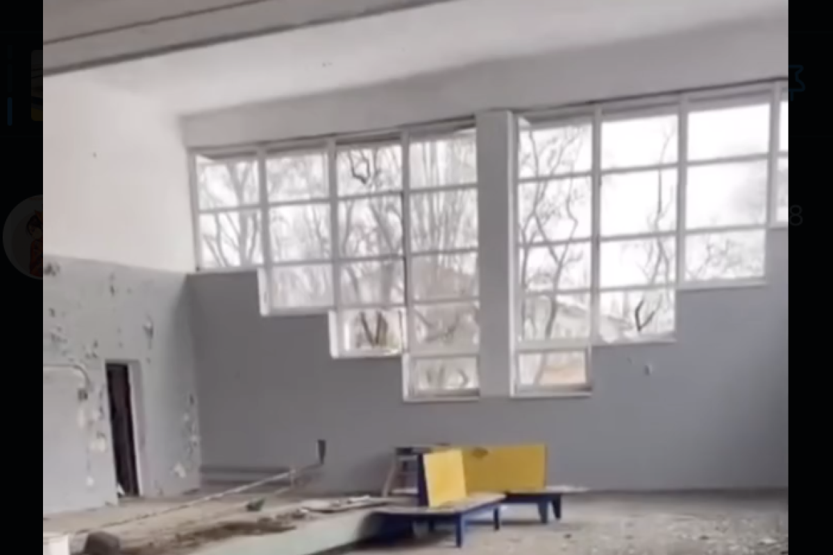 "Визволителі винесли навіть лавочки": у мережі з'явилися кадри з автовокзалу Лисичанська