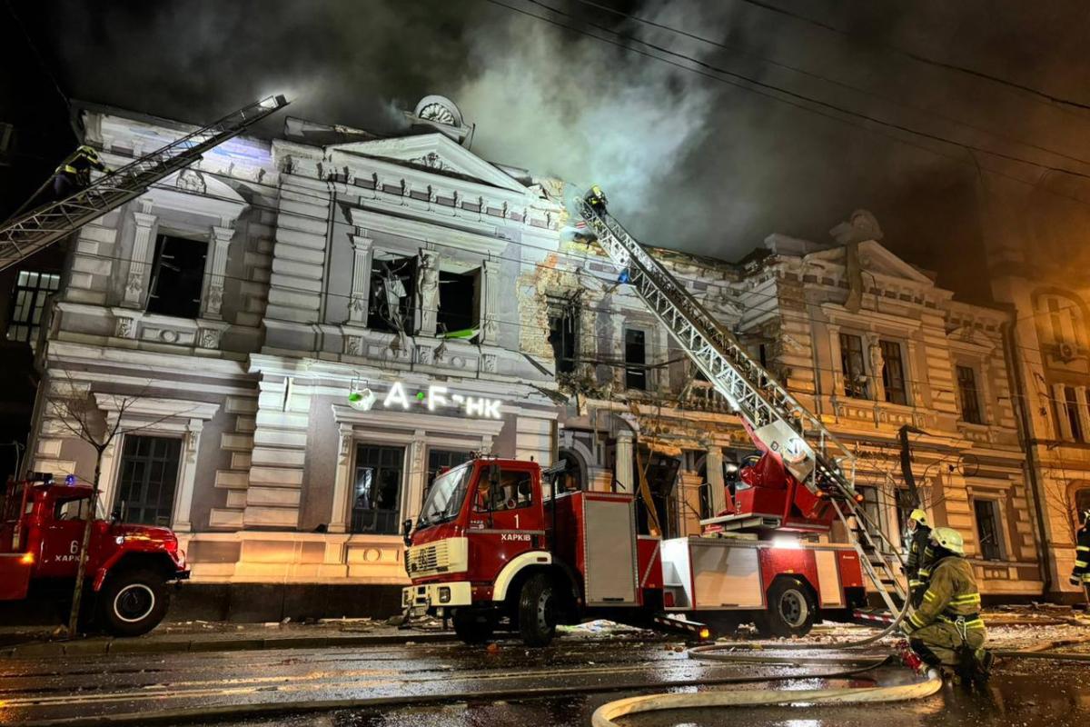 В Харькове увеличилось количество пострадавших, ночью оккупанты ударили по городу беспилотниками В Харькове увеличилось количество пострадавших, ночью оккупанты ударили по городу беспилотниками