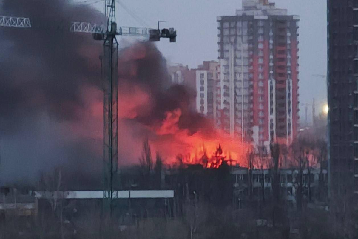 Стало відомо про десятки постраждалих та загиблого українців внаслідок ракетної атаки окупантів Стало відомо про десятки постраждалих та загиблого українців внаслідок ракетної атаки окупантів