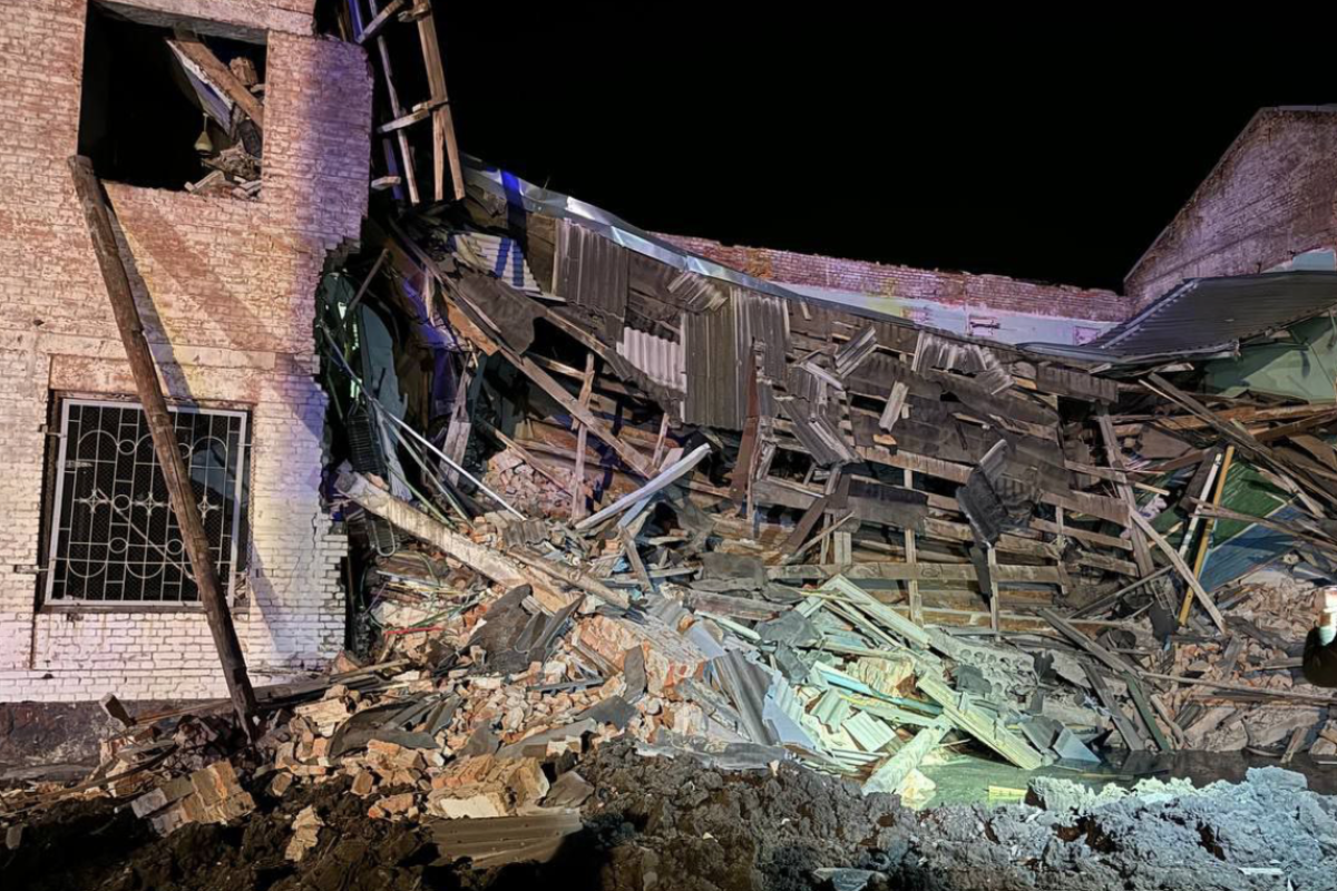 Харків знову опинився під обстрілом: ворожими ракетами пошкоджено будинок та школу Харків знову опинився під обстрілом: ворожими ракетами пошкоджено будинок та школу