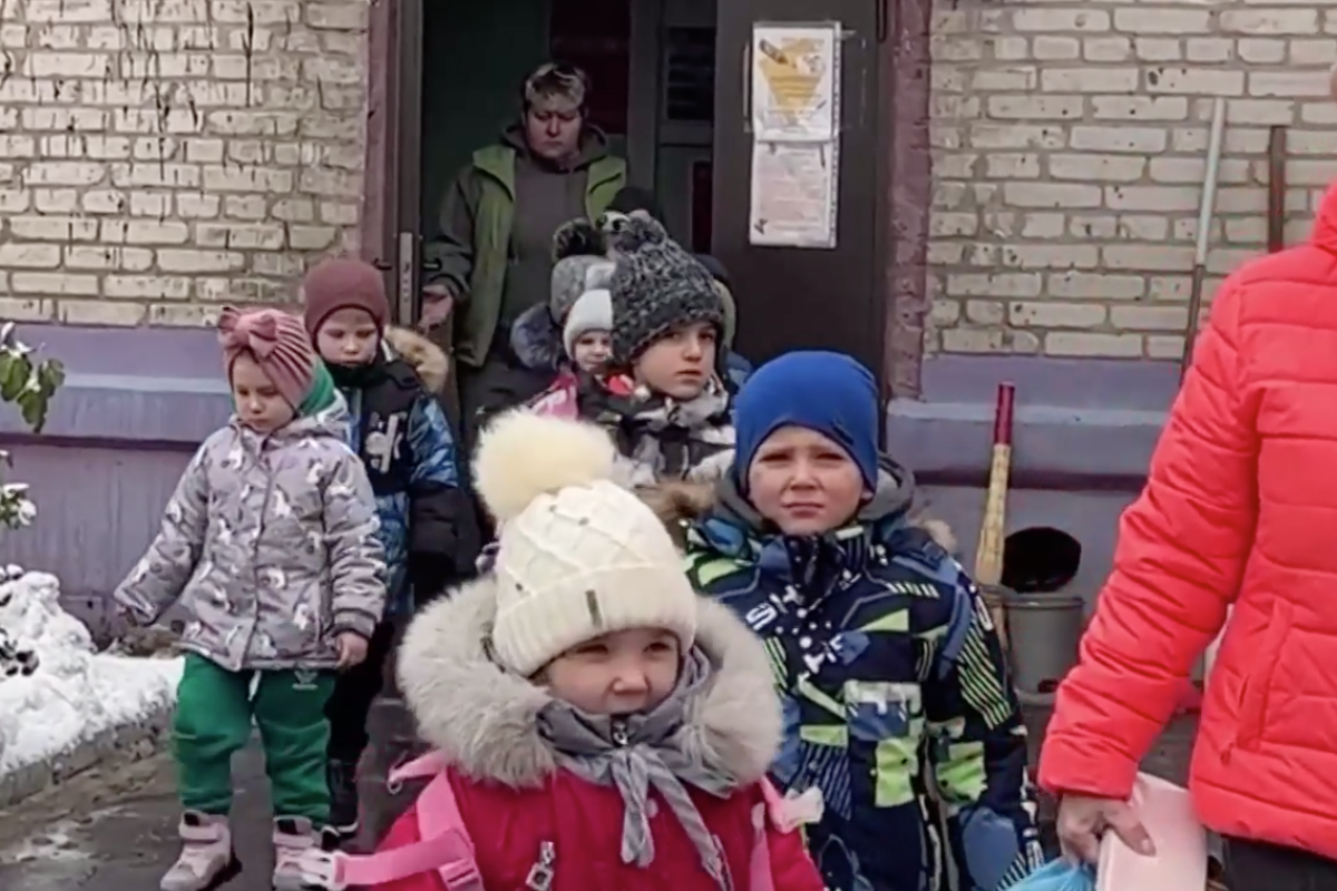 В Северодонецке работает всего один детский садик, график - "впечатляет" В Северодонецке работает всего один детский садик, график - "впечатляет"