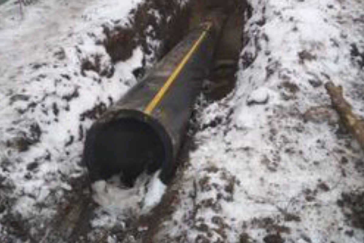 "Вони ще просять виплату за газ": жителі Лисичанська розповіли про "відновлення" міста "Вони ще просять виплату за газ": жителі Лисичанська розповіли про "відновлення" міста