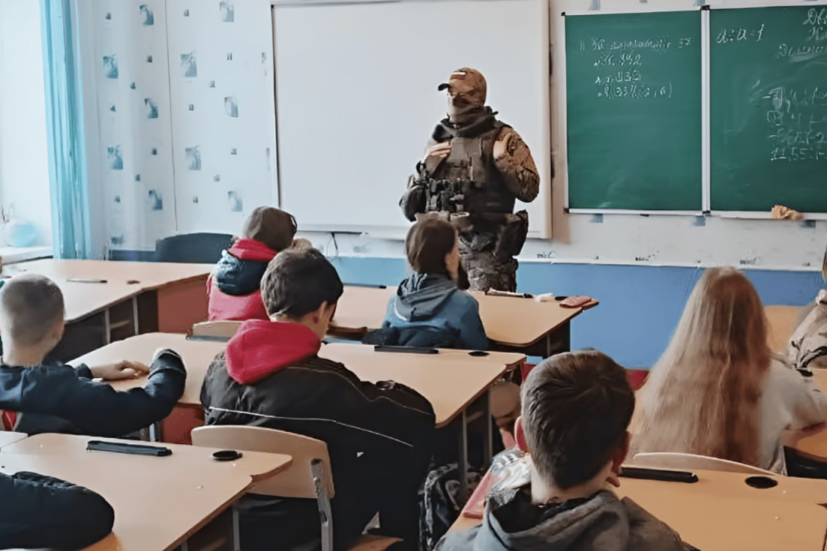 На Луганщині дітей збираються навчати збірці та використанню БПЛА у військових цілях, - ЛОВА На Луганщині дітей збираються навчати збірці та використанню БПЛА у військових цілях, - ЛОВА