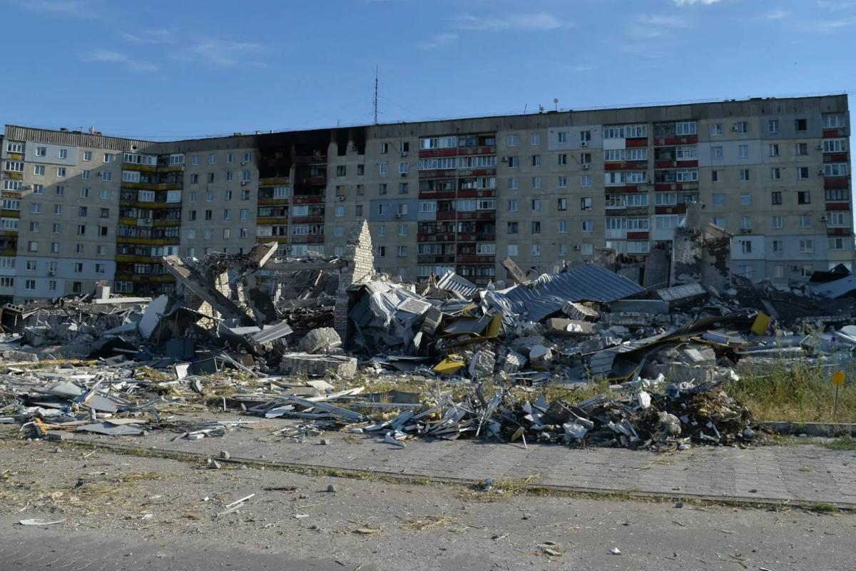 "У місті кінці з кінцями зводять": у мережі розповіли про "райське" життя в Лисичанську та Новодружеську "У місті кінці з кінцями зводять": у мережі розповіли про "райське" життя в Лисичанську та Новодружеську