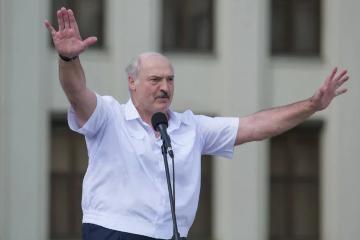 Лукашенко дав пораду білорусам звикати до думок про іншого президента Лукашенко дав пораду білорусам звикати до думок про іншого президента